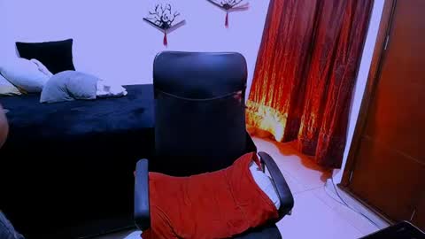 Snapshot of nyxxei chatting on July 9, 11:53 pm Nyxxei online show from July 9, 11:53 pm