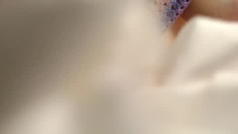 Snapshot of oatmilk7 chatting on February 8, 4:25 am oatmilk7 online show from February 8, 4:25 am