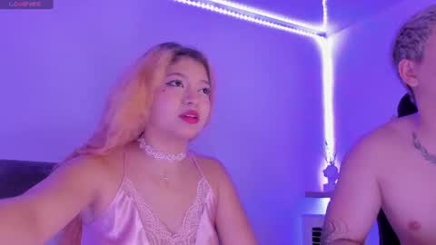 Snapshot of obanai_and_mitsuri chatting on June 16, 10:45 pm obanai and mitsuri online show from June 16, 10:45 pm