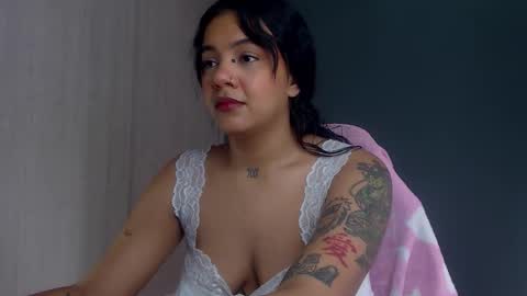 Vale online show from October 20, 2:28 pm