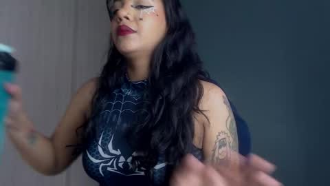 Vale online show from October 31, 10:00 pm