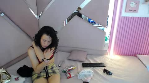 Snapshot of oblivionlove chatting on May 8, 10:26 pm oblivionlove online show from May 8, 10:26 pm