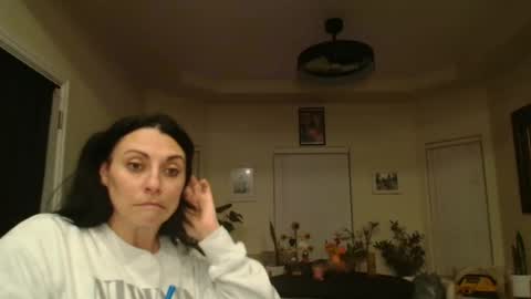 Snapshot of obsidianheartsx chatting on October 26, 7:03 am SimplyUs online show from October 26, 7:03 am