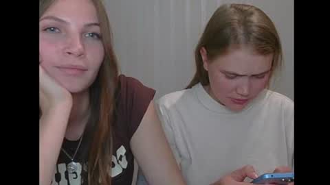 Snapshot of obsos_2 chatting on September 24, 6:11 pm DeXsa online show from September 24, 6:11 pm