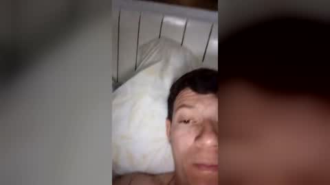 Snapshot of ocampojhon503 chatting on July 21, 7:49 pm ocampojhon503 online show from July 21, 7:49 pm