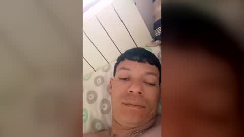 Snapshot of ocampojhon503 chatting on July 28, 6:20 pm ocampojhon503 online show from July 28, 6:20 pm