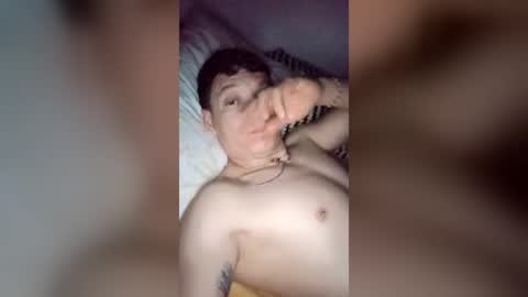 Snapshot of ocampojhon503 chatting on August 4, 10:45 pm ocampojhon503 online show from August 4, 10:45 pm