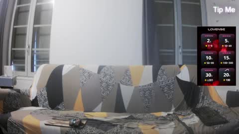 Snapshot of ochoa419 chatting on December 6, 10:27 am Brad Pitt online show from December 6, 10:27 am