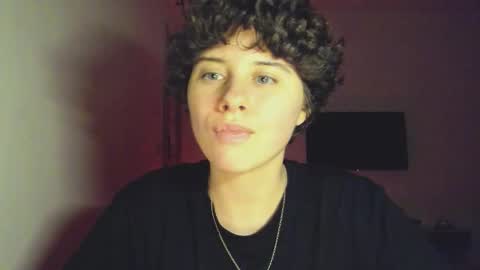 Evie online show from February 13, 4:03 pm