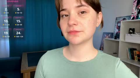 Snapshot of odellabowman chatting on May 17, 7:17 am Night Odella Bowman Julia online show from May 17, 7:17 am