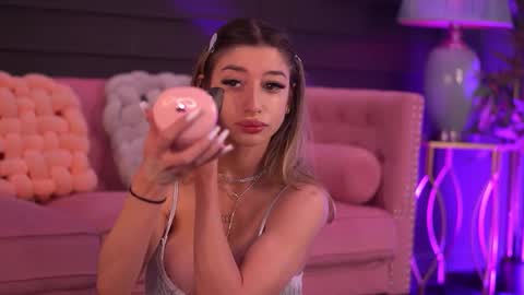 Odette online show from March 21, 6:18 am