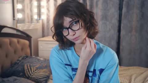 Thea online show from January 6, 6:17 am