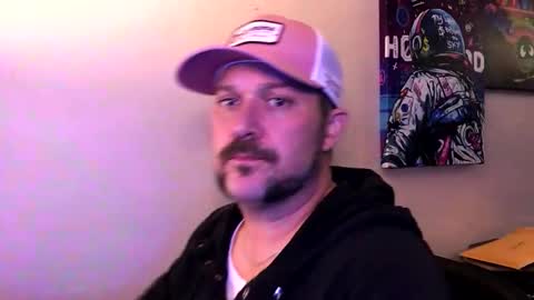 Snapshot of odinstone chatting on May 31, 7:37 pm Odin Stone online show from May 31, 7:37 pm