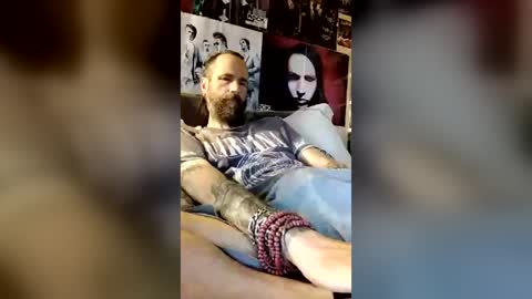 Snapshot of oedipe666 chatting on July 4, 4:07 am oedipe666cam online show from July 4, 4:07 am