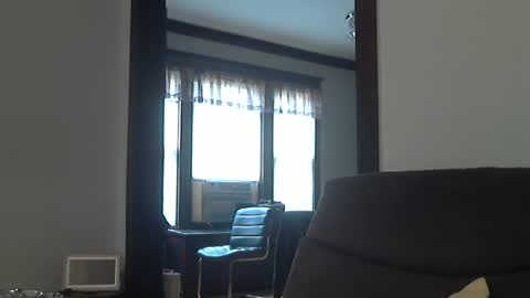 Snapshot of office_slr chatting on December 26, 4:25 pm Officer online show from December 26, 4:25 pm