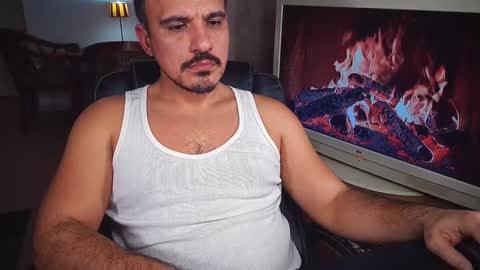 Snapshot of officeman7 chatting on December 28, 5:46 pm officeman7 online show from December 28, 5:46 pm