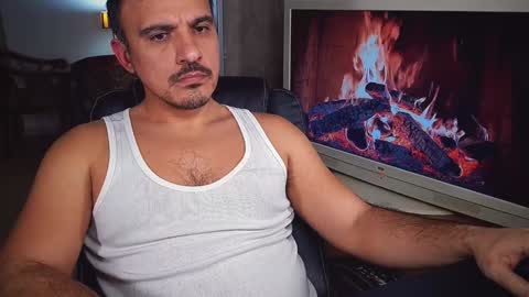 Snapshot of officeman7 chatting on December 31, 4:14 pm officeman7 online show from December 31, 4:14 pm