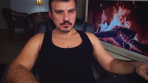 Snapshot of officeman7 chatting on January 13, 5:23 pm officeman7 online show from January 13, 5:23 pm