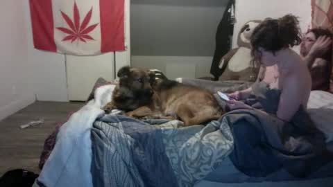 Snapshot of official_mickey_manson chatting on February 28, 11:55 am official_mickey_manson online show from February 28, 11:55 am