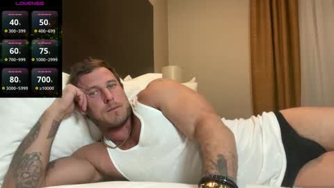 Snapshot of officialkanehart chatting on March 3, 2:18 am officialkanehart online show from March 3, 2:18 am