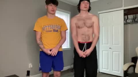 Snapshot of officialtommycash chatting on February 2, 7:46 pm Tommy Cash online show from February 2, 7:46 pm