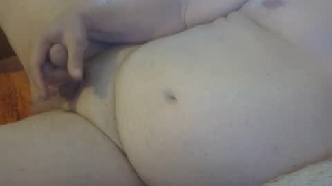 Snapshot of offsides10 chatting on April 21, 9:28 pm WantsToTryACouple online show from April 21, 9:28 pm