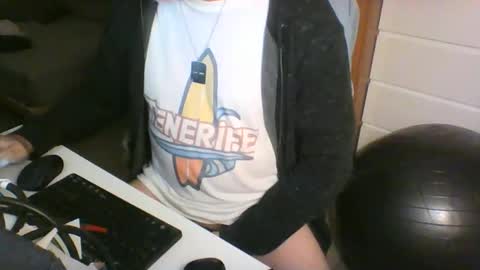 ofmtfs10 online show from April 10, 8:35 pm