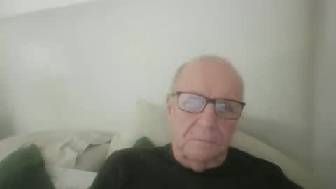 oggi95 online show from March 25, 12:55 pm