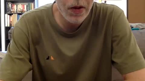 Snapshot of oggs48 chatting on June 8, 1:11 pm oggs48 online show from June 8, 1:11 pm