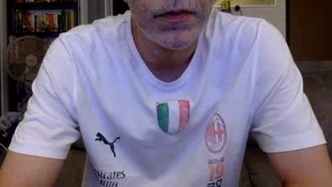 Snapshot of oggs48 chatting on July 7, 8:24 pm oggs48 online show from July 7, 8:24 pm