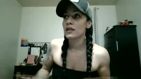 Lit en Cama online show from October 23, 3:50 am
