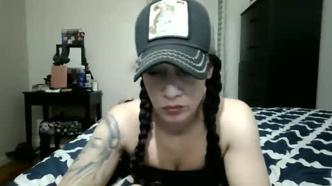 Lit en Cama online show from December 23, 5:49 am