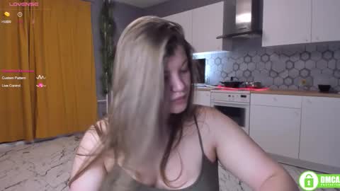 Snapshot of oh_adaline chatting on October 13, 3:17 am Adaline  new account - help me get new subscribers 3 online show from October 13, 3:17 am