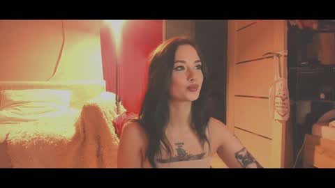 Snapshot of oh_lilith chatting on December 21, 5:07 pm your dear Lilith Chapman online show from December 21, 5:07 pm