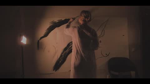 Snapshot of oh_lilith chatting on October 18, 10:54 pm your dear Lilith Chapman online show from October 18, 10:54 pm