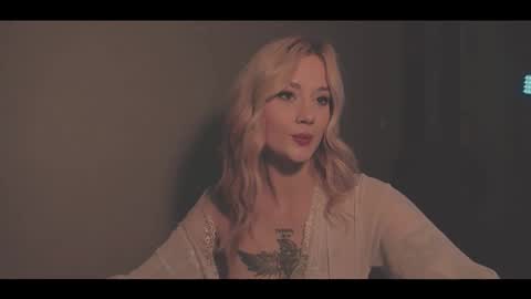 Snapshot of oh_lilith chatting on October 21, 4:24 am your dear Lilith Chapman online show from October 21, 4:24 am