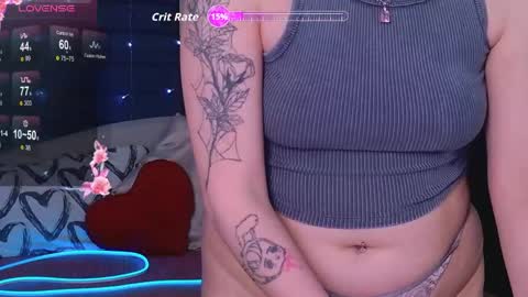 oh_my_julia online show from May 10, 11:10 pm