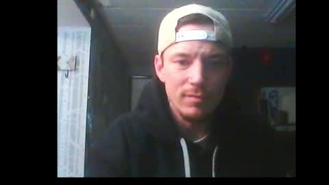 who dares  toss me some  tips lets have fun online show from December 31, 8:26 am