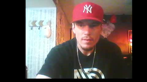 who dares  toss me some  tips lets have fun online show from January 1, 8:35 am