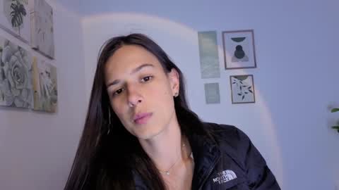 Snapshot of ohanna_ chatting on October 3, 10:18 pm ohanna_ online show from October 3, 10:18 pm