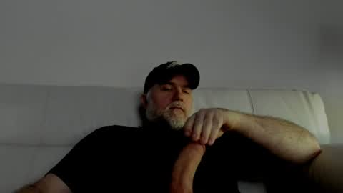 Snapshot of ohhhbillyyy chatting on June 16, 11:40 pm Billy Bear online show from June 16, 11:40 pm
