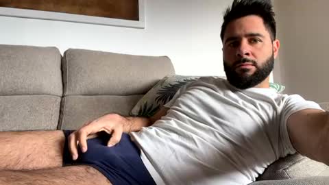 Snapshot of ohmaig0t chatting on March 10, 12:15 pm ohmaig0t online show from March 10, 12:15 pm