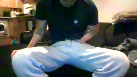 TheDee online show from December 26, 6:22 pm