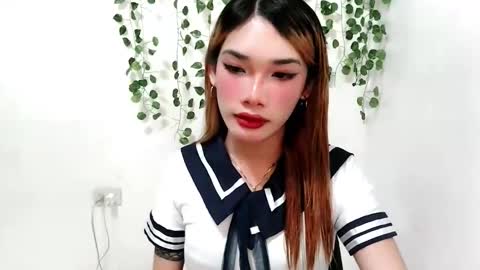 ohmyalessandraxcx online show from October 27, 2:21 pm