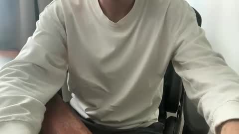 ohmymichael online show from April 13, 11:48 am