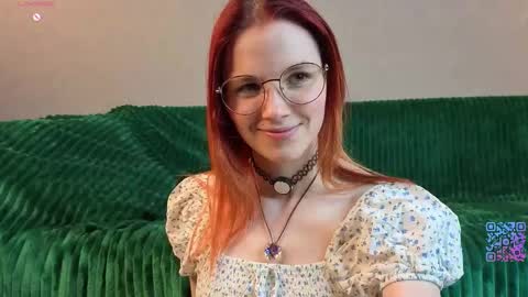 Yumi online show from March 28, 9:14 pm