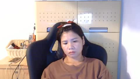 Snapshot of oinjer09 chatting on June 9, 2:01 am oinjer09 online show from June 9, 2:01 am