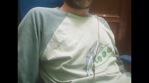 ojosverdess30 online show from December 15, 12:38 pm