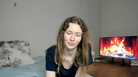 Snapshot of oksanafedorova chatting on May 9, 9:20 pm Welcome to my fans page online show from May 9, 9:20 pm