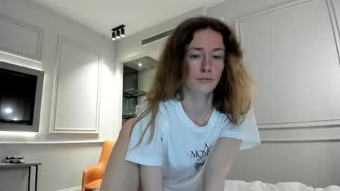 Snapshot of oksanafedorova chatting on July 7, 9:30 pm Welcome to my fans page online show from July 7, 9:30 pm